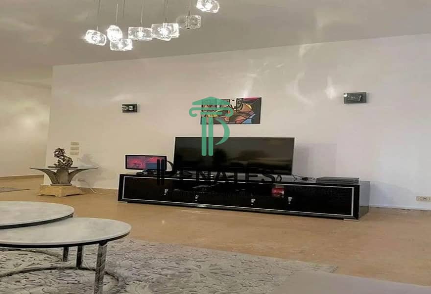 3 6363401-b5594o. jpg