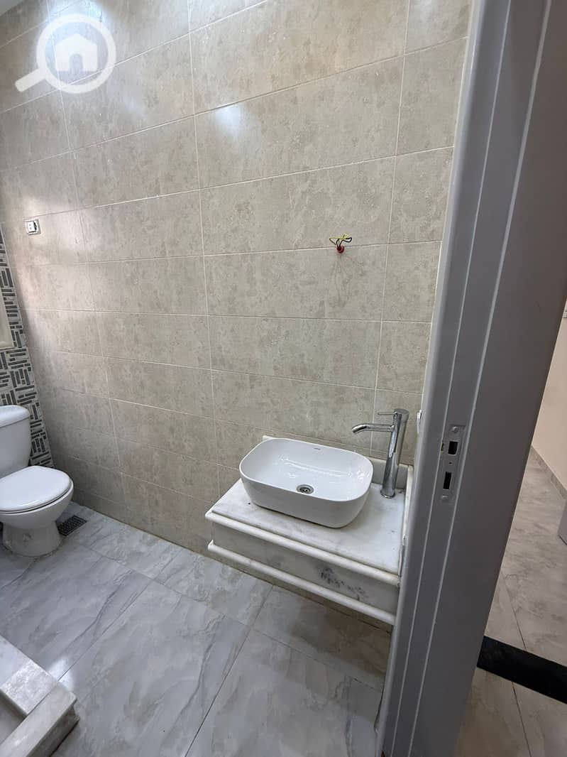 5 WhatsApp Image 2026-01-19 at 02.19. 04 (4). jpeg