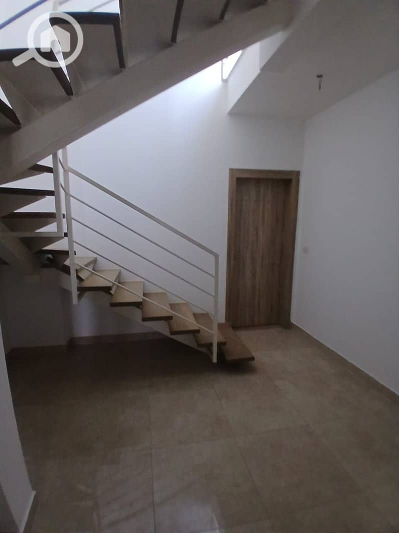 15 WhatsApp Image 2025-12-08 at 6.24. 20 PM (1). jpeg