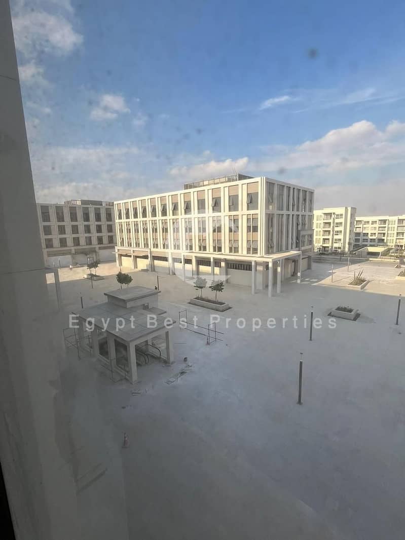 2 182c8a14-4c13-4962-93c0-54ef3627d54a. jpeg