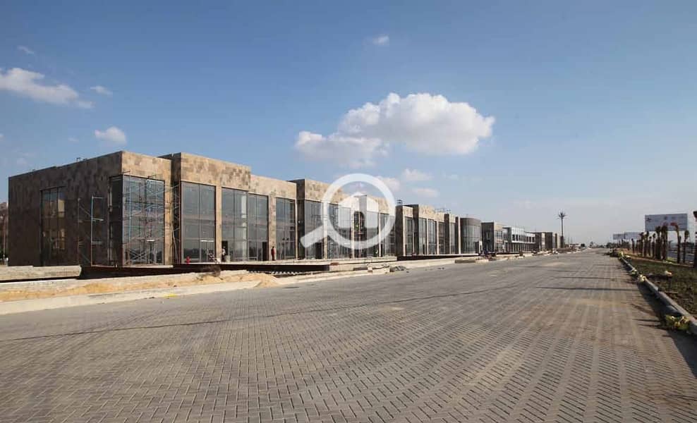 8 The-Strip-Shop-SODIC-2. jpg