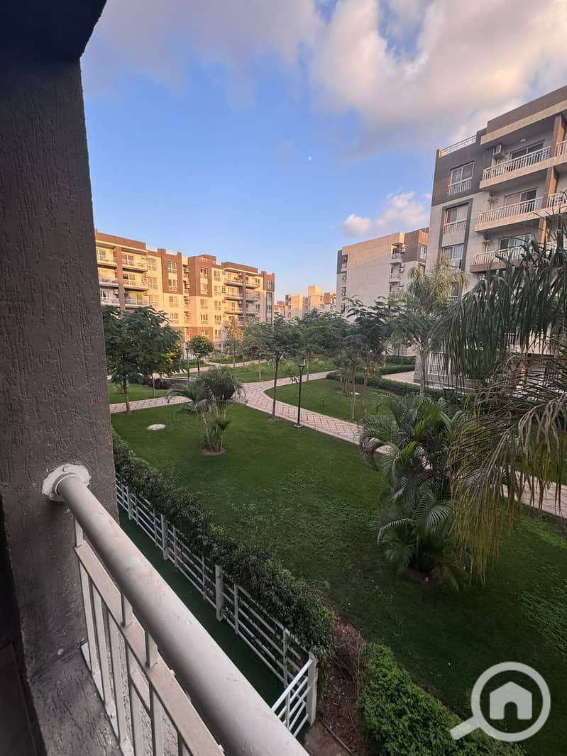 31 fc7bccc6-2626-4c6d-b1fd-8feeb968e269. jpg