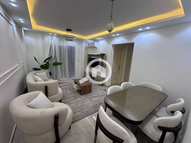 32 fd68655a-deb3-449e-b94f-8f8bc8387016. jpg