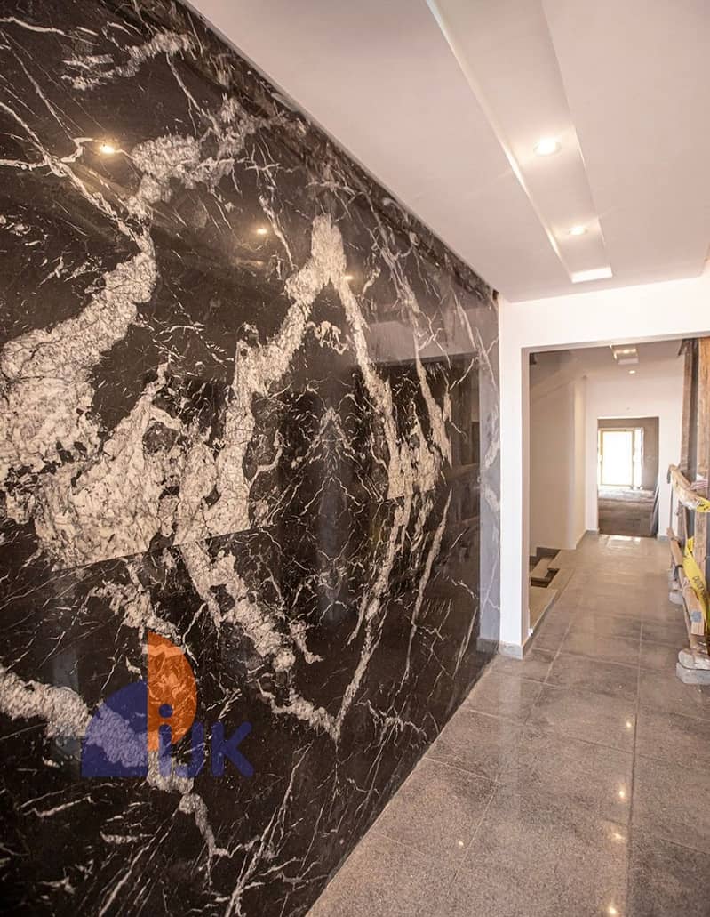 3 4e64174e-0427-40bf-8e46-6699fe3febf7. jpeg