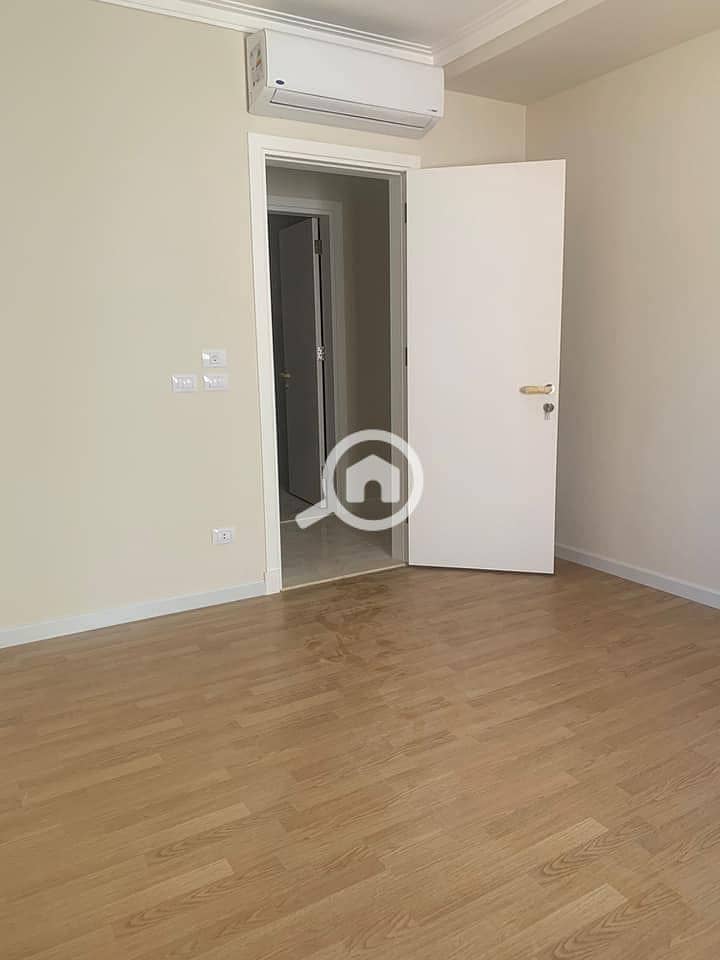 9 464405185_1223004935580050_8218424830054573377_n (1). jpg