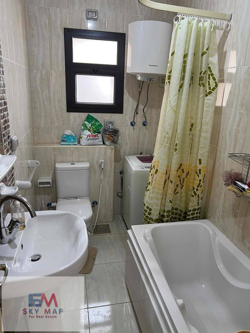 14 57076cd1-7b28-4f81-8b71-b1d55d35b546. jpg