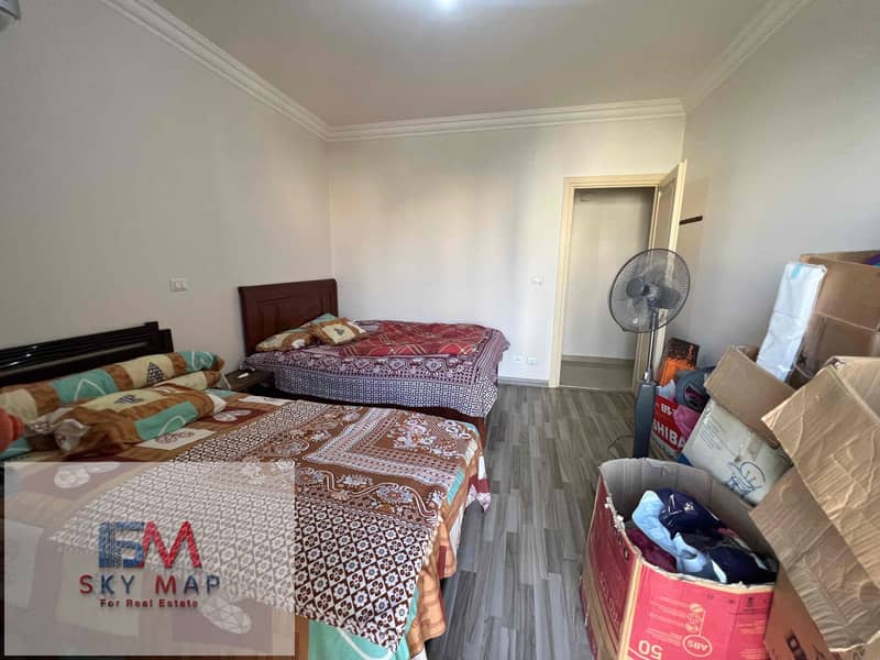 18 628a1b3f-f37d-4dff-a99b-6a8d0108e837. jpg