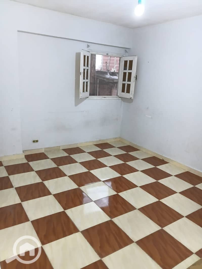 4 a72ec374-3070-448b-a735-14400bb42a80. jpg