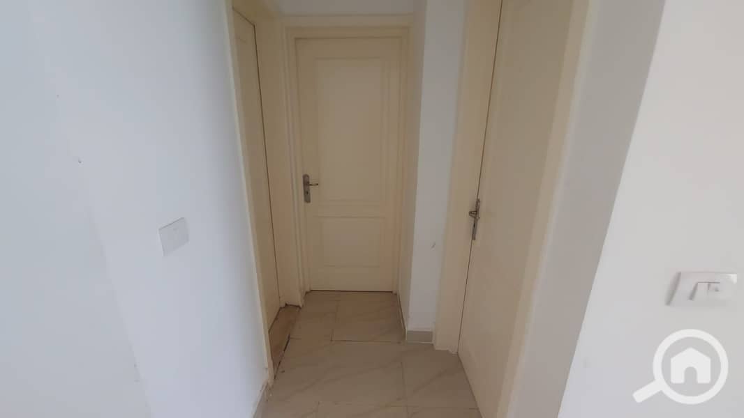 2 02ad203a-841f-4662-a393-4d5619ff68ec. jpg