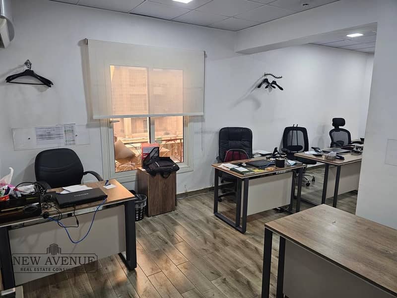 2 698a12a3-0c2a-4a1b-a4b6-81ff495f5180. jpeg