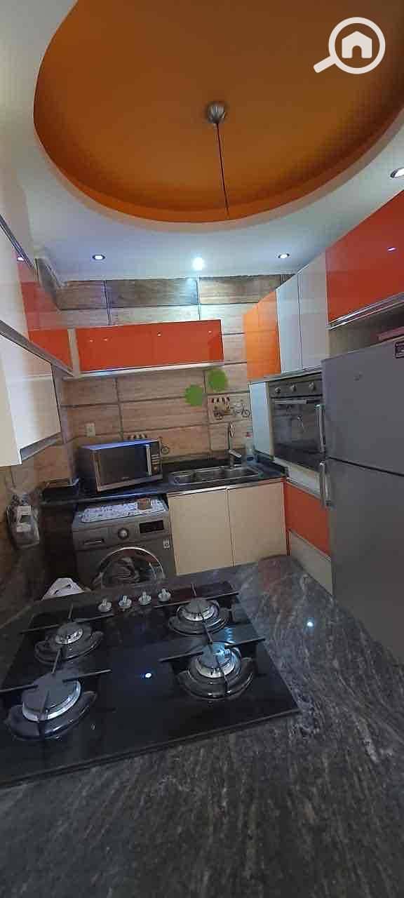 10 0794feb6-b1ea-43df-bb1b-d971f37d3237. jpg