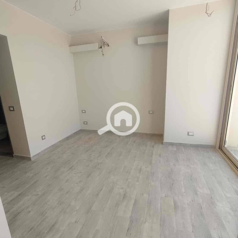 10 01c625be-8ea1-48eb-94a1-c6925033eac1. jpg