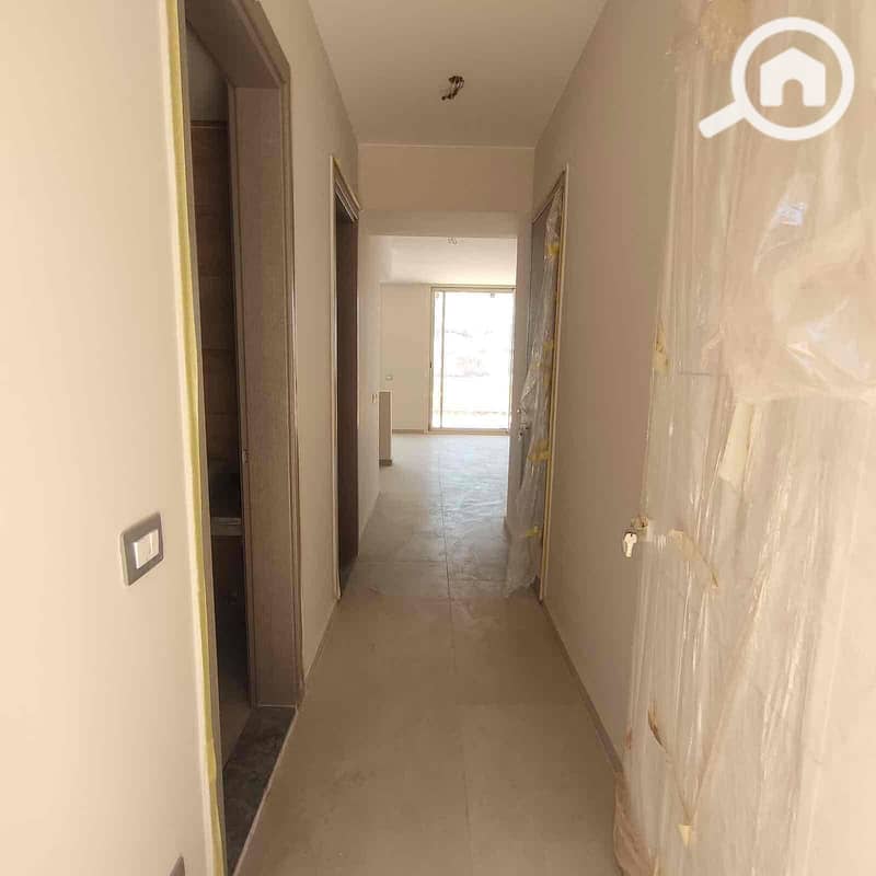 19 4437033e-ec53-4247-92a8-d3d19f82cd54. jpg