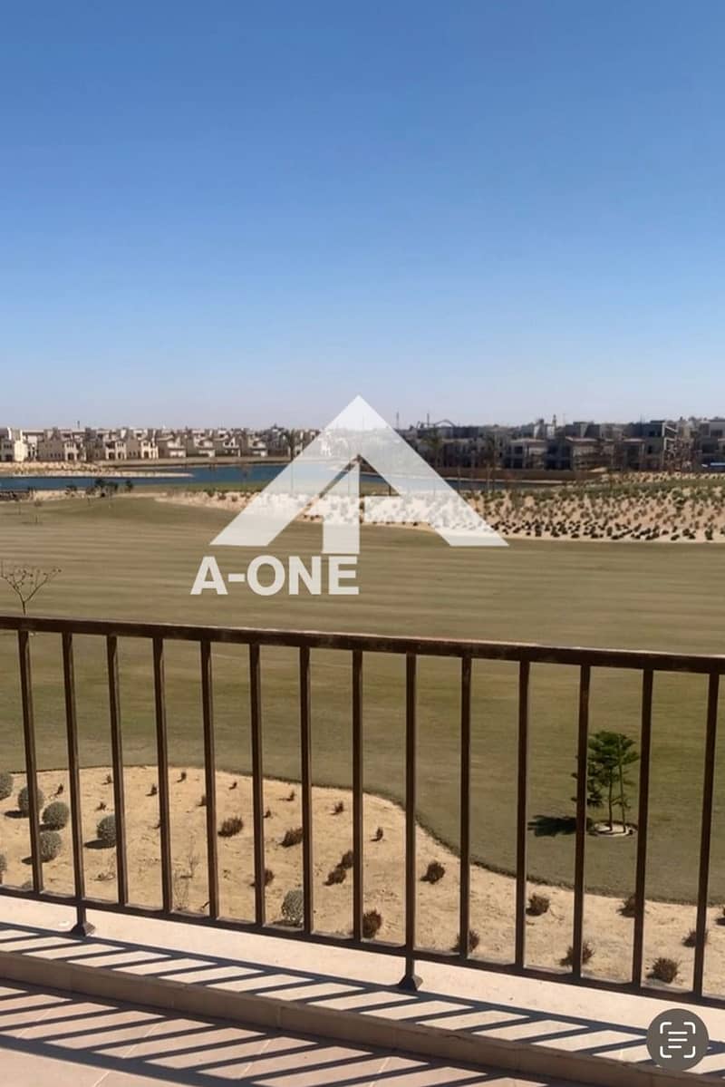 4 8dad5d6e-0f60-4e33-8049-b96d734b5240. jpg