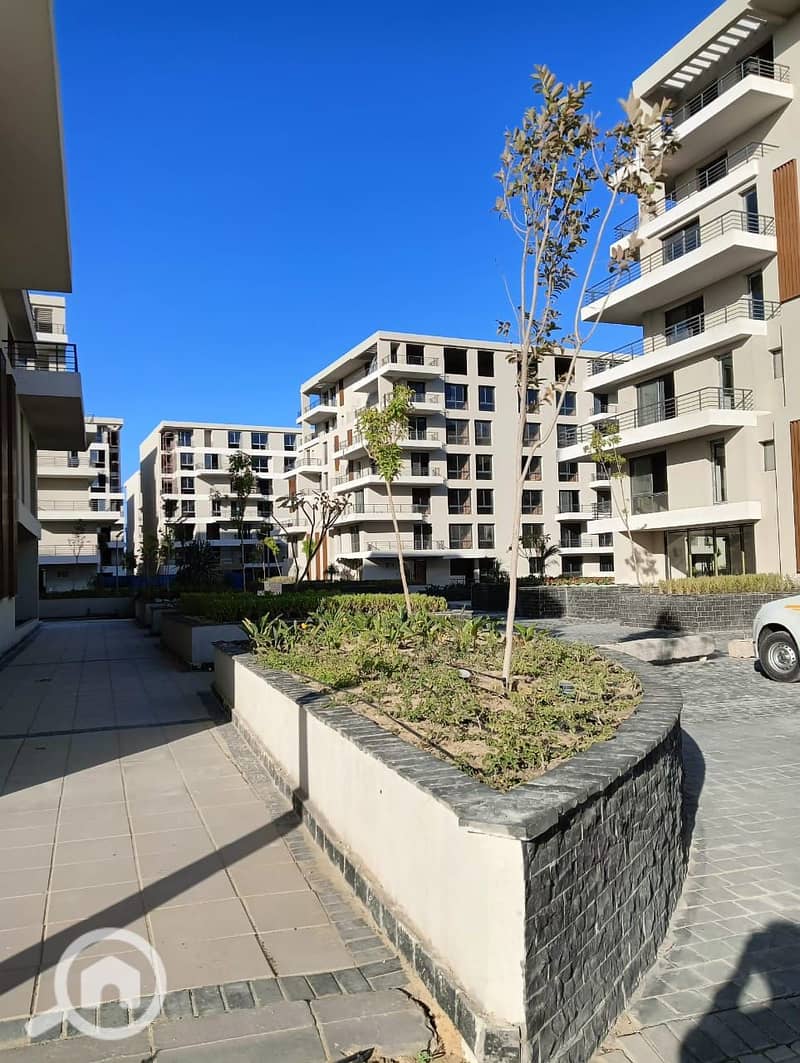 4 WhatsApp Image 2026-01-12 at 10.45. 44 AM (1). jpeg