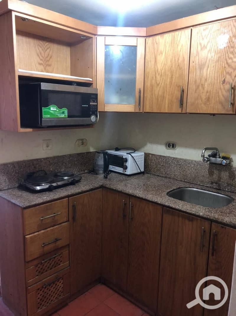 8 4c7d0b94-ff55-41f7-a037-72c8cdc609de. jpg