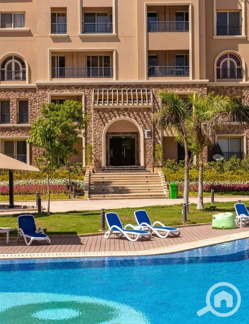 10 d597357e-90f1-4c04-a79b-c9dbbbdec73c. jpg