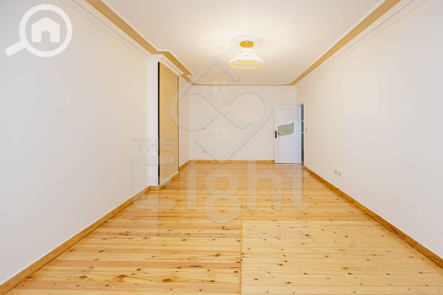 10 (10) IMG_0028. jpg