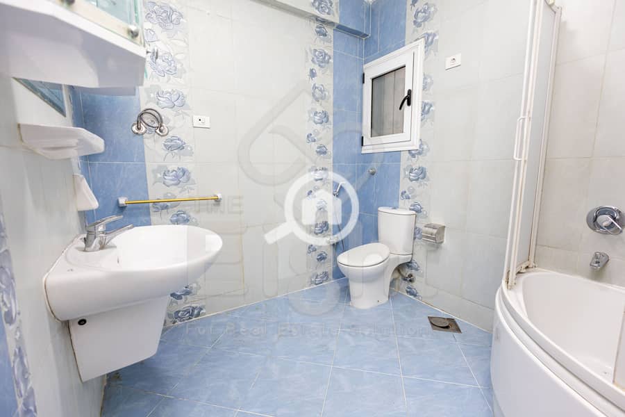 16 (16) IMG_0024. jpg