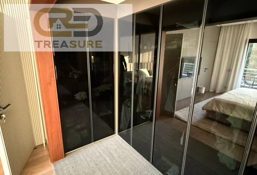 12 d3e8ab52-8128-44c6-b06a-bd6ff76059d7. jpg