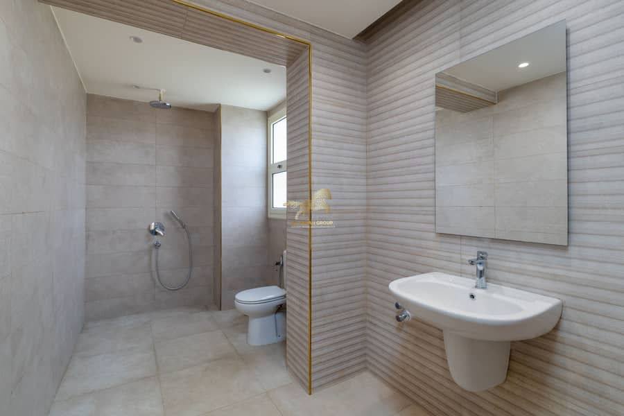 17 IMG_8059-Edit. jpg