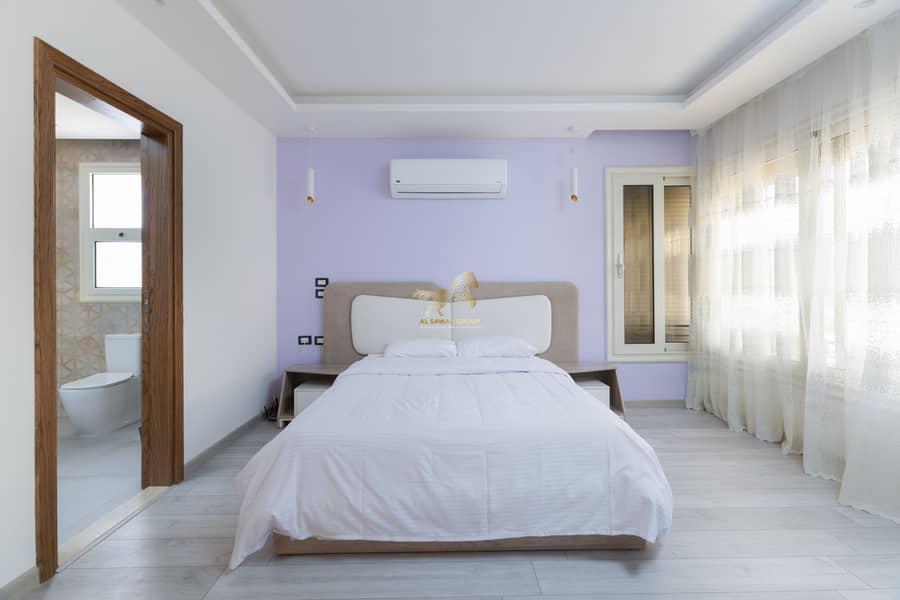 24 IMG_8084-Edit. jpg