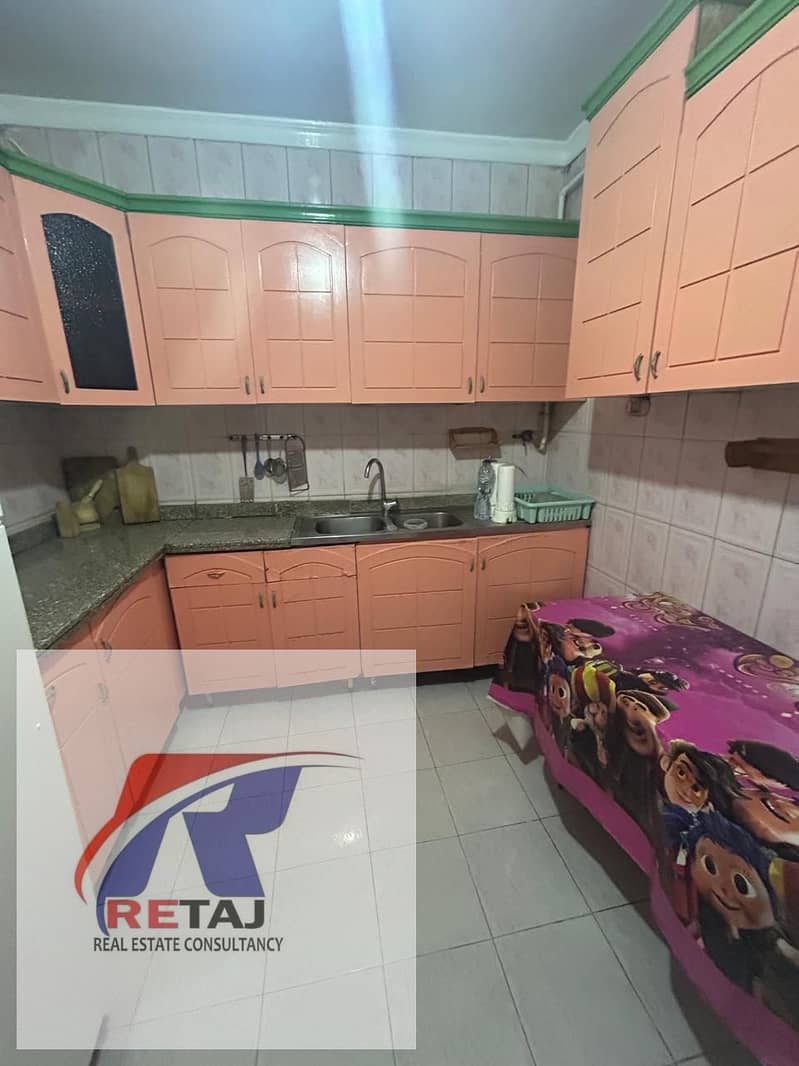 10 b688f98e-d0a6-4820-aab3-4550ba528cf4. jpg