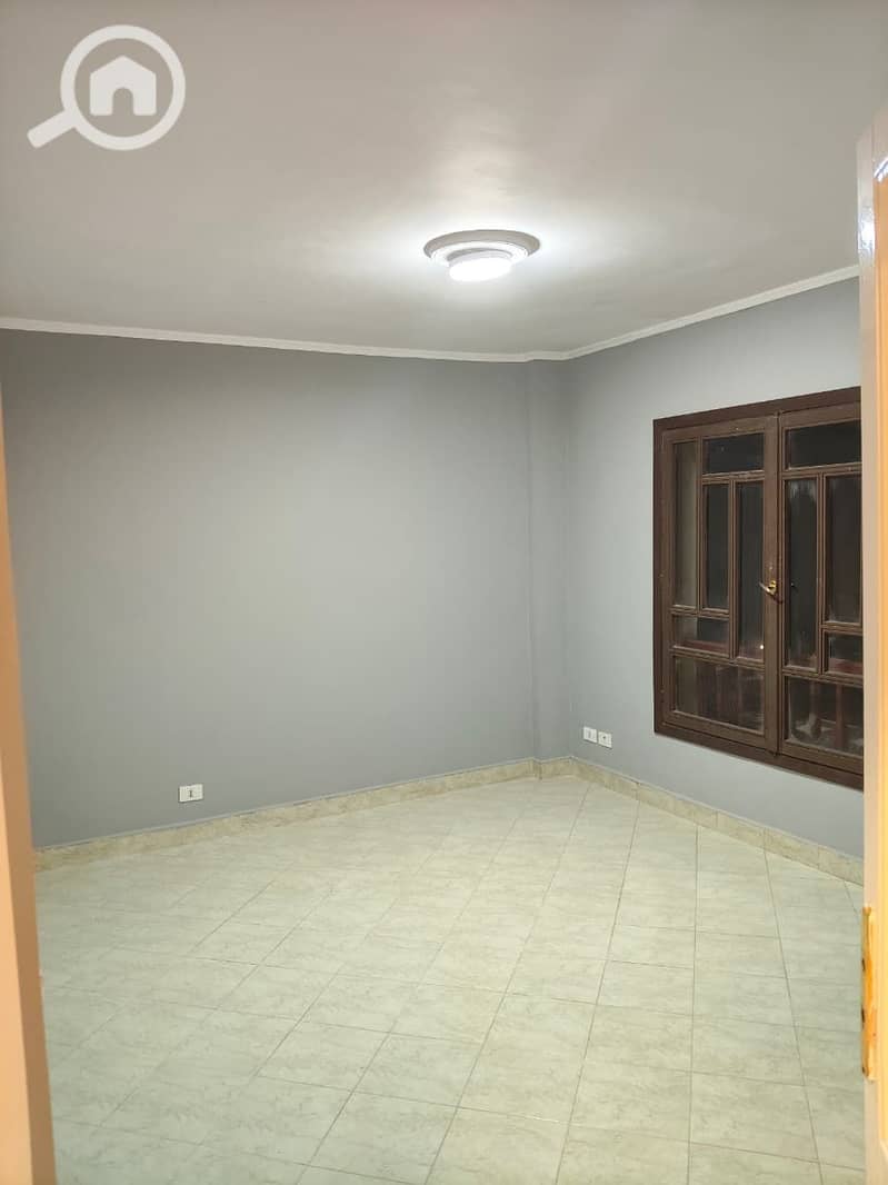 6 39e19af3-3d01-46b9-8c7b-8cae8e4ffb2c. jpeg