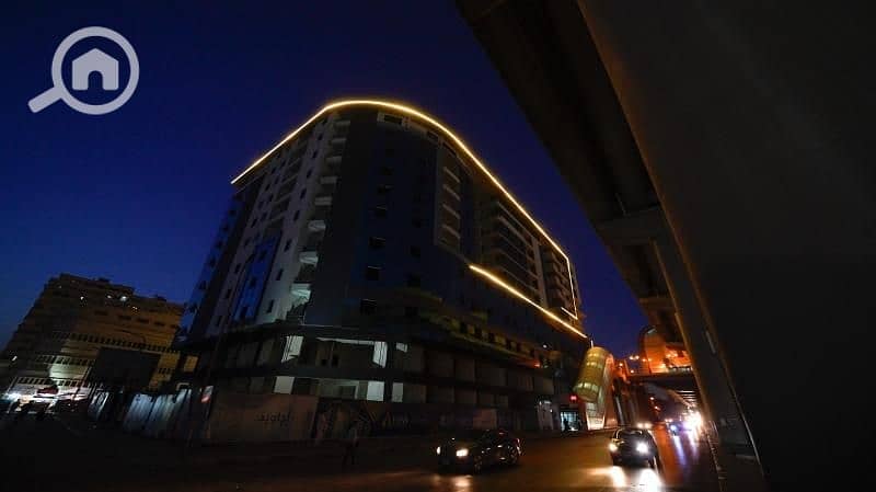 11 bfb9a6ac-eed1-4b7d-b389-b11e9317c4b0. jfif. jpg