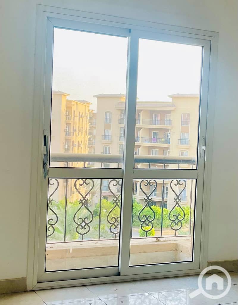 2 cce334ef-ec42-4cf8-92ef-9370c2368644. jpeg