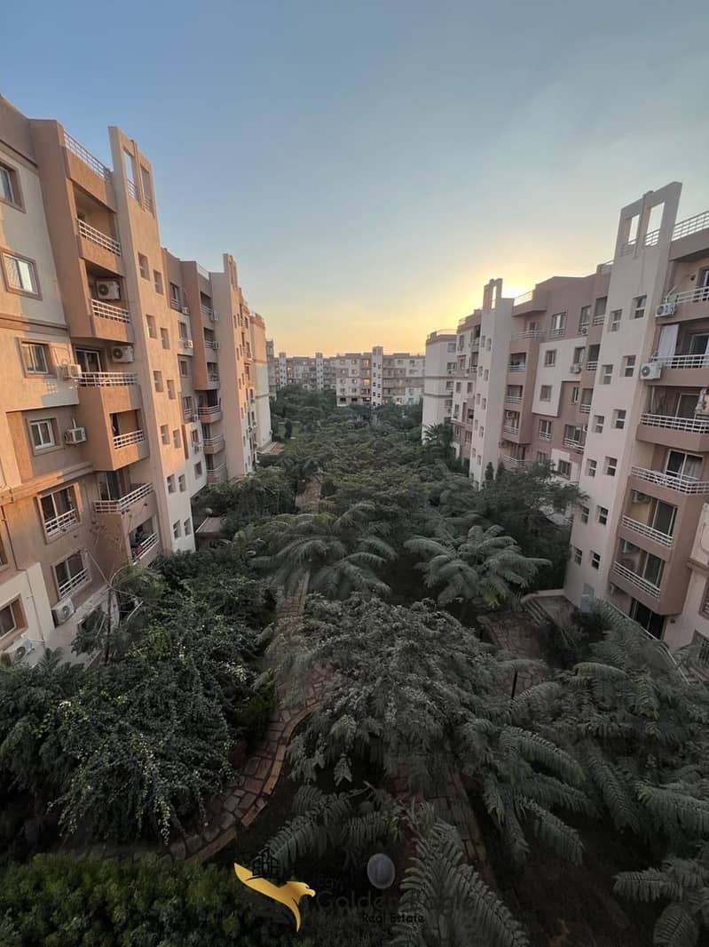 9 0c8e6594-1296-4923-8ad2-4a4b6b7ec611. jpeg