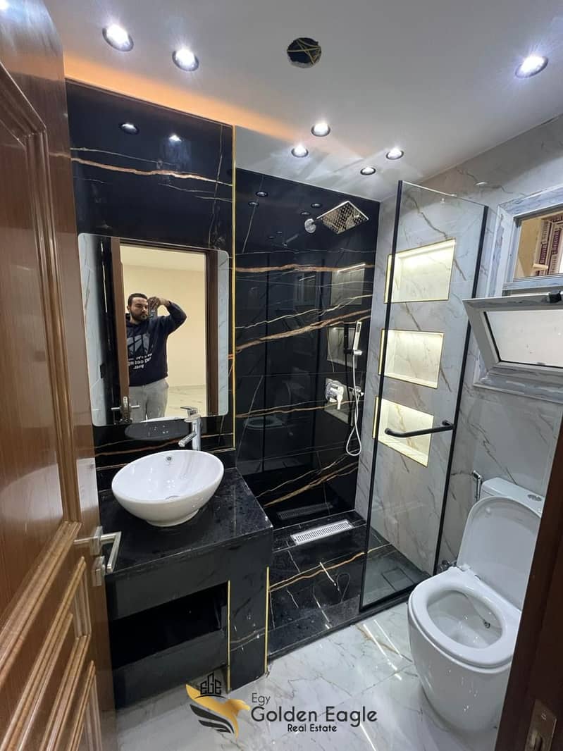 11 8770a2a4-b9f3-4666-8f7f-8c2dd9293795. jpeg