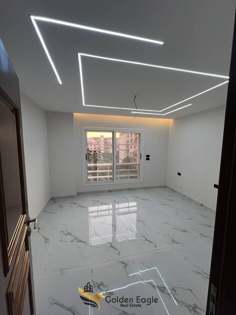 14 a8729afd-f399-4e90-9a18-6a14bb98fd38. jpeg