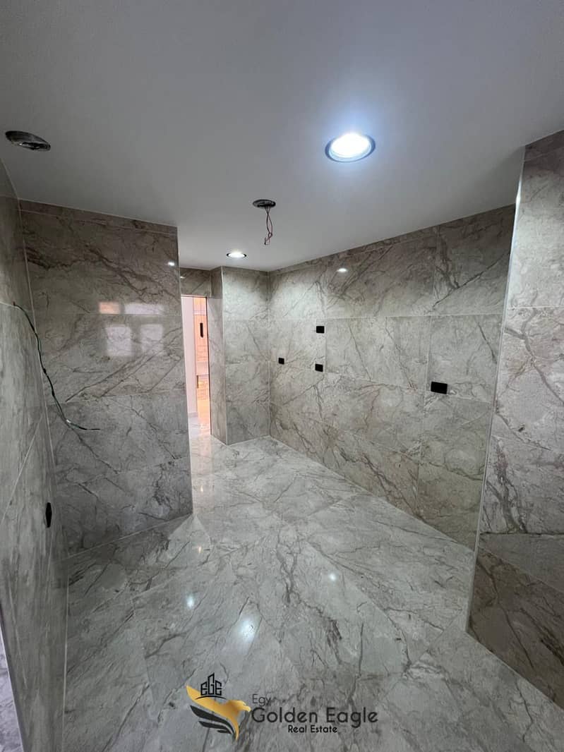 18 1a778155-1067-43c6-91a9-08968be20b97. jpeg