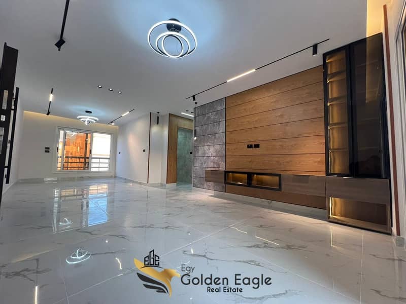 27 801c11cd-330a-40b3-9de1-b814f9bcb33a. jpeg