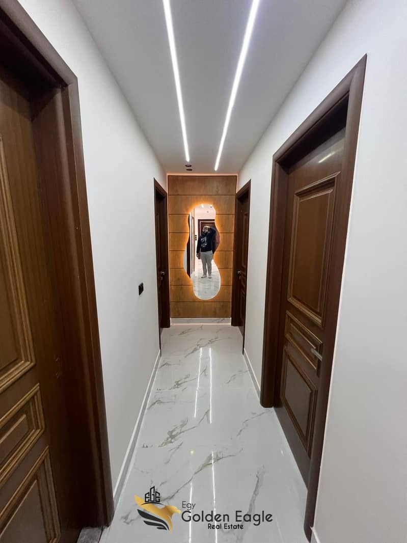 29 aeb00384-97f6-4fa9-8e09-ae9e72be3412. jpeg