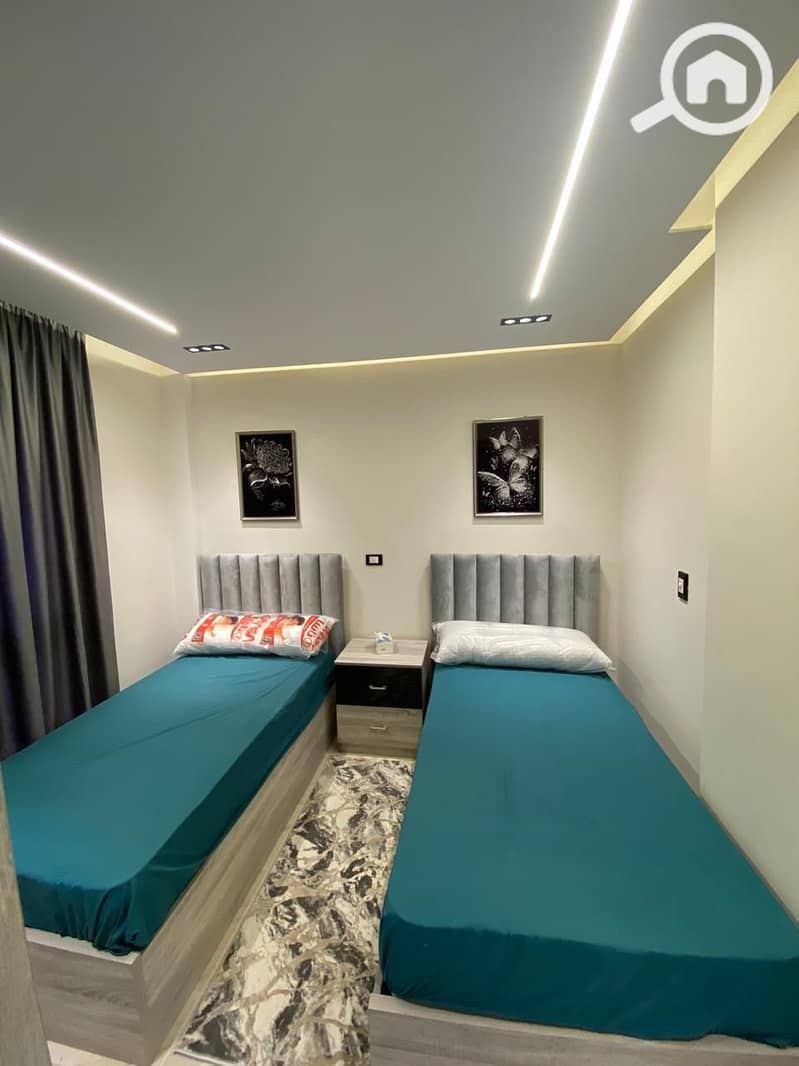 3 0b20e6c5-31fd-4d18-abff-48db6d134e90. jpg