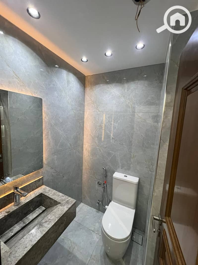 15 5cd72443-ab72-4e14-9fd0-9b266a7698c9. jpg