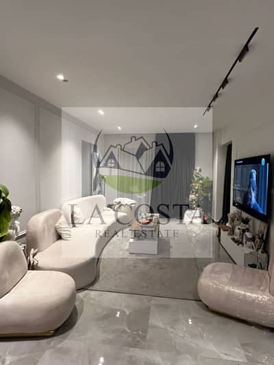 شقة 3 غرف نوم للبيع في القاهرة الجديدة، القاهرة - WhatsApp Image 2026-01-14 at 2.54. 45 PM. jpeg