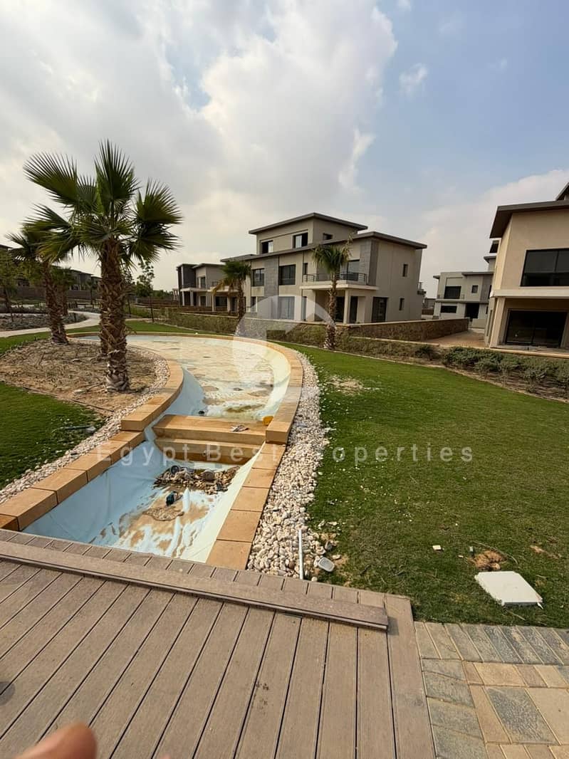 2 PHOTO-2026-01-14-19-32-23 9. jpg