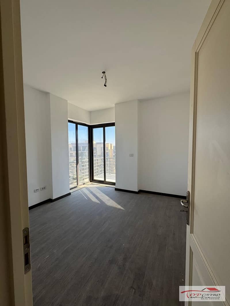 2 WhatsApp Image 2026-01-17 at 12.07. 46 PM (1). jpeg