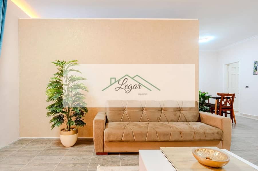 4 07d83ef1-47ea-4e8c-9c05-cc9ffafe63d7. jpg