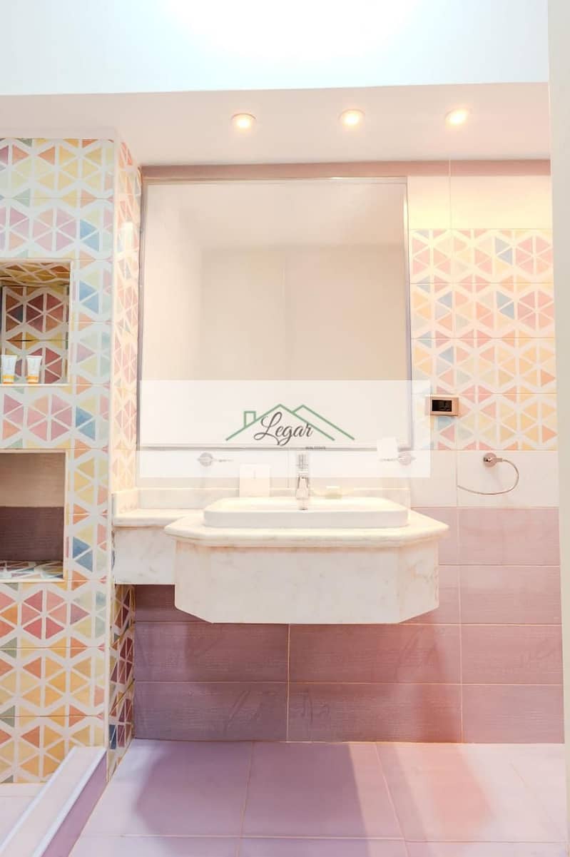 8 fa57af20-82d0-40e2-bce0-2f8350d4fd66. jpg