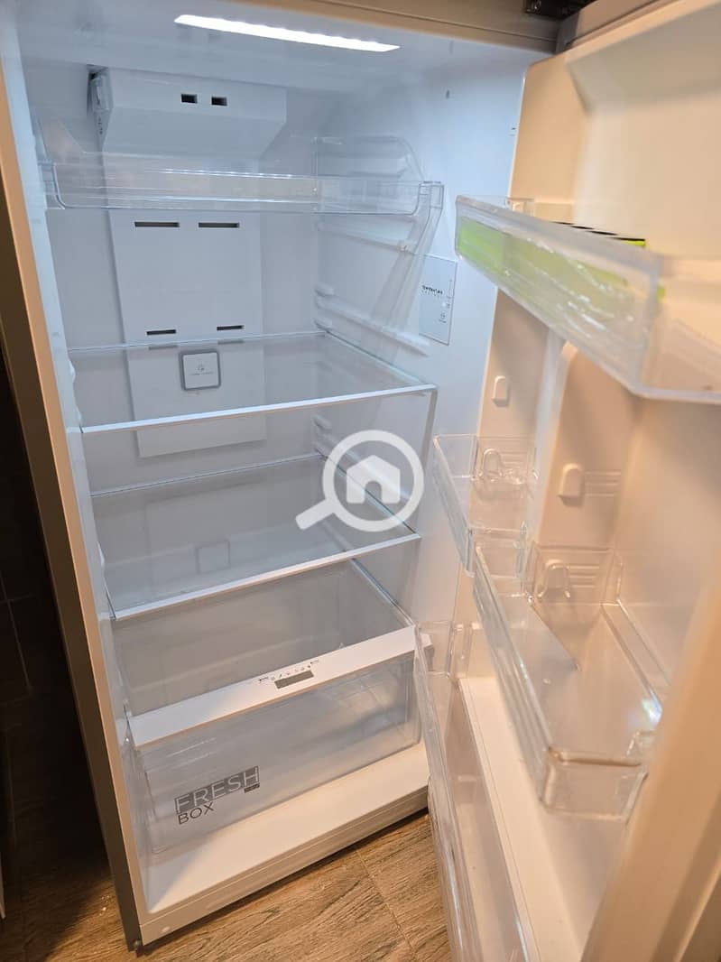 7 fe9b5262-4399-452f-8dbc-f05b282c7bba. jpg