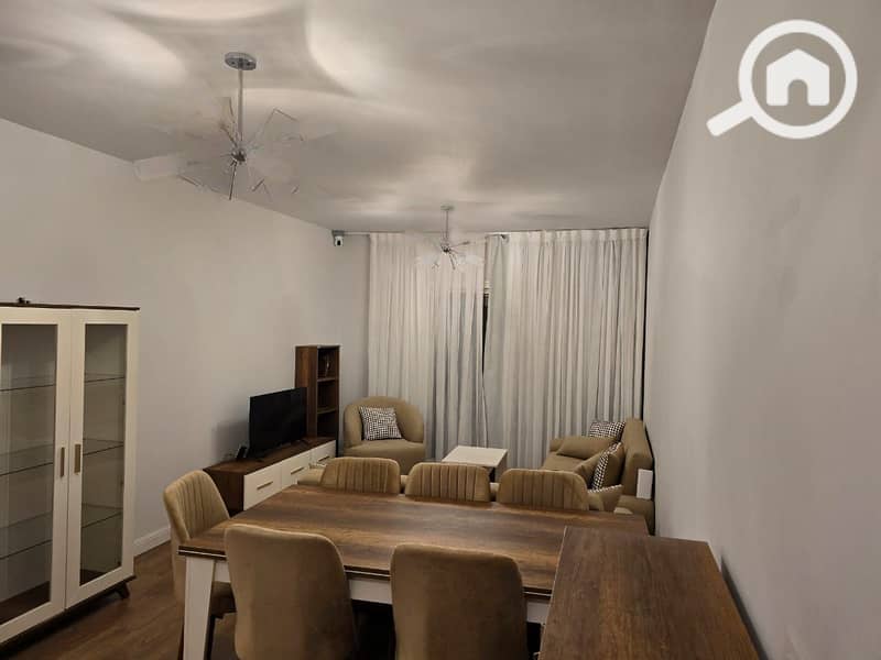 8 022ed6b6-f518-4e5b-93c6-b130fe78c6c5. jpg