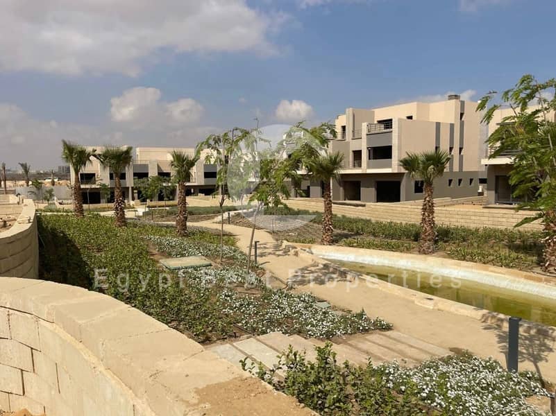 10 PHOTO-2026-01-14-19-24-28. jpg