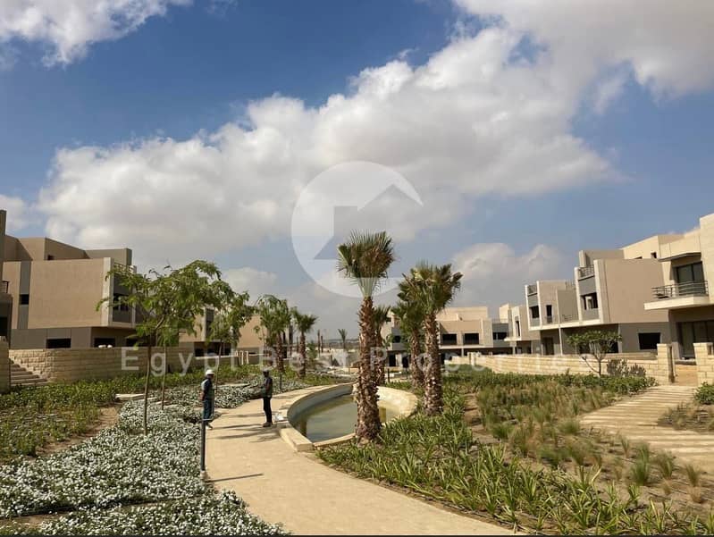 12 PHOTO-2026-01-14-19-24-33. jpg