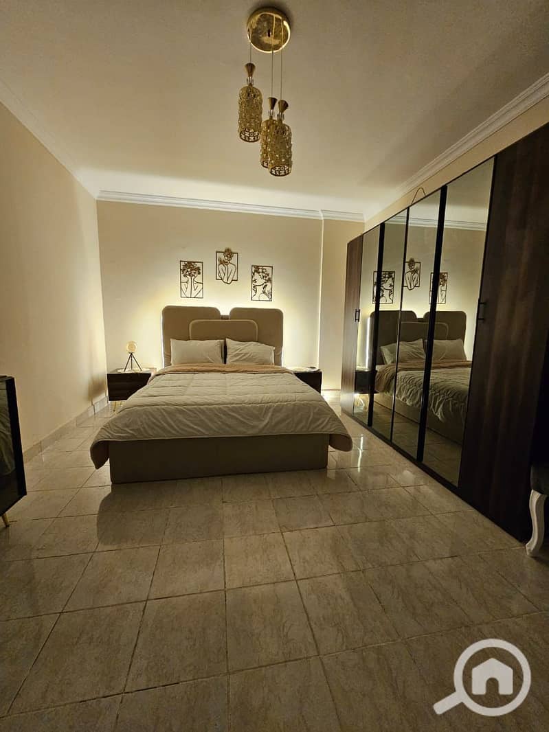 6 035cb070-bd9b-49f5-9fa5-f636e96e30a8. jpeg