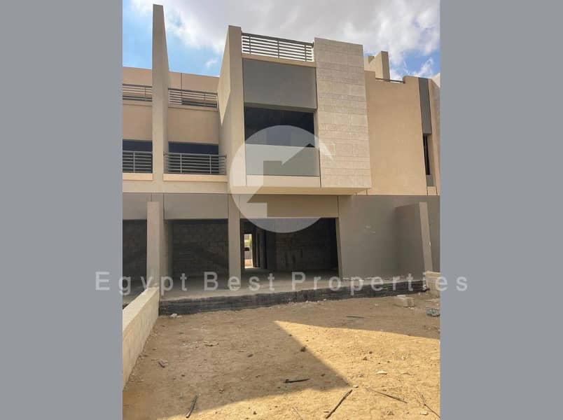 8 PHOTO-2026-01-14-19-24-29. jpg