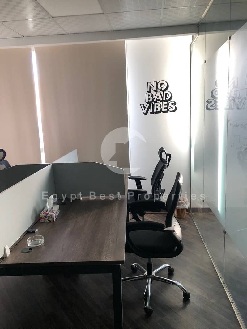 10 d57260b5-1ae8-4858-80de-79b8d72c7485. jpeg